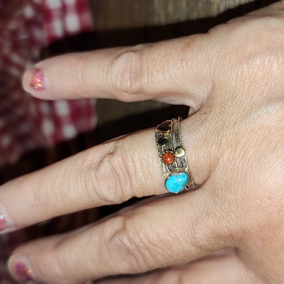 New Sterling Silver Turquoise and coral sterling silver 💍 Ring Size 7.5 - Picture 6 of 7